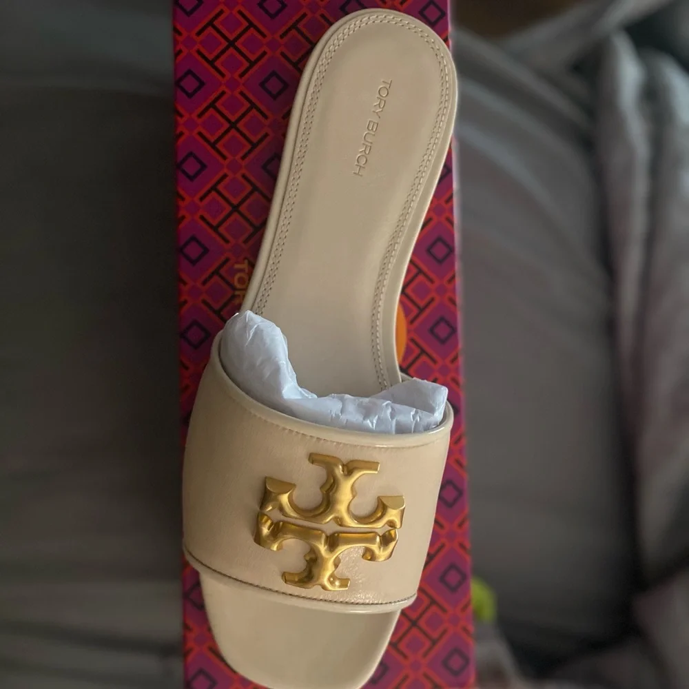Tory Burch slides size 9.5 brand new - Picture 4 of 6